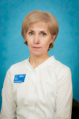 Заведующий отделением по обслуживанию взрослого населения Федосеева Ирина Сергеевна